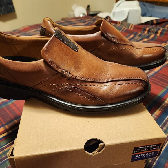 Clarks Men\'s Gessler Step - 11 Wide - NWoT main image 8